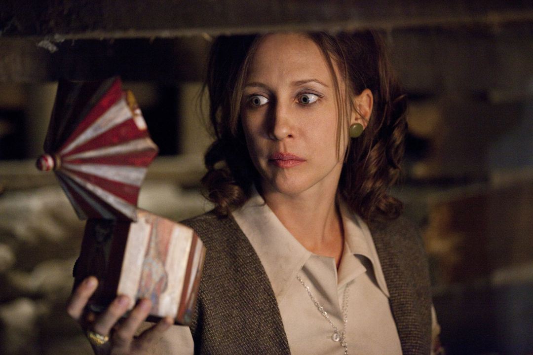 Expediente Warren Conjuring Vera Farmiga